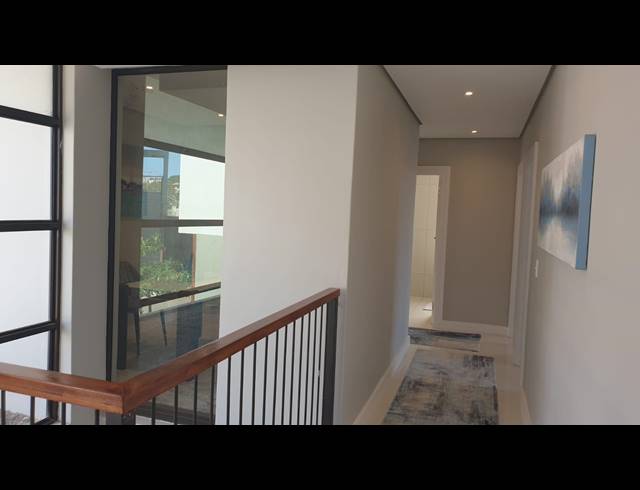 4 BEDROOM TOWNHOUSE RENTED IN IZINGA RIDGE